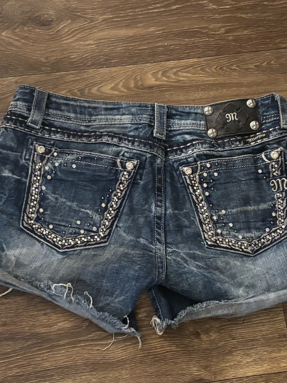 Miss Me Embellished Buckle Blue Denim Jeans “Cut Off” Factory Distressed SZ 31